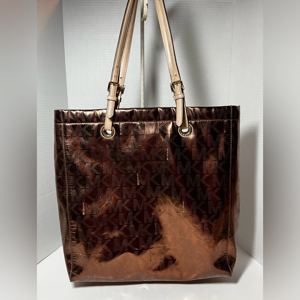 Michael Kors Jet Set Logo Metallic Tote